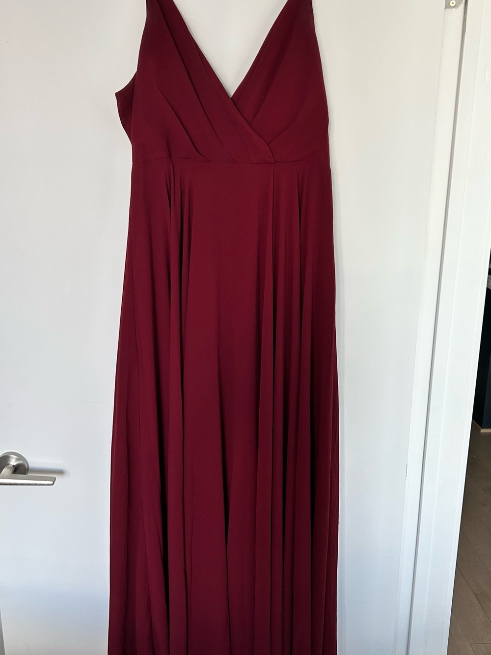 Lulu's Deep Burgundy V-Neck Maxi Dress
